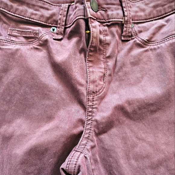 Universal threads high-rise skinny jeggings 0/25R 26x27 eggplant - Picture 8 of 9